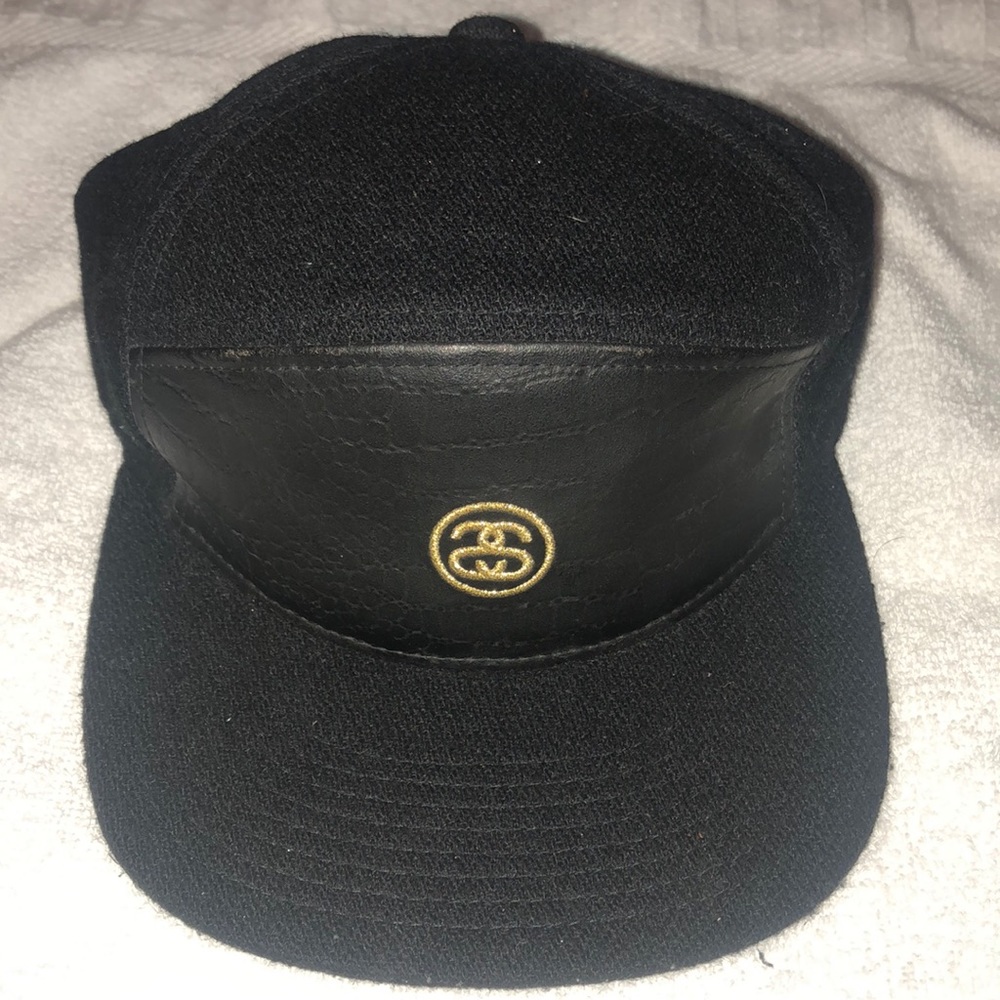 Stussy strapback hat